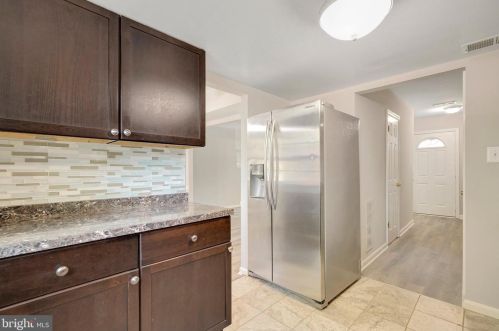 5054 Tibbitt Ln, Springfield VA  22015-1520 exterior