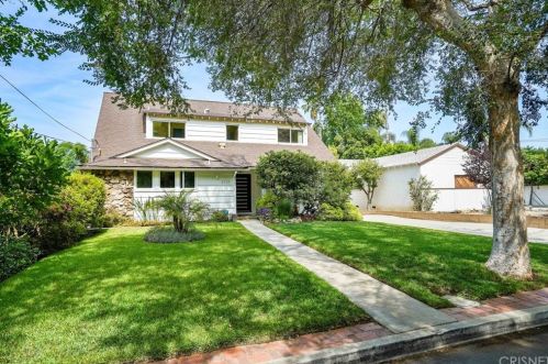 5737 Allott Ave, Van Nuys, CA 91401-4504