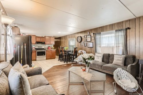 17430 15th Pl, Aurora, CO 80011-5003