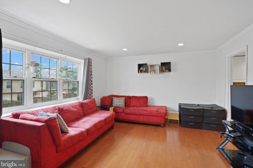3505 Crag Mews, Woodbridge VA  22193-5314 exterior