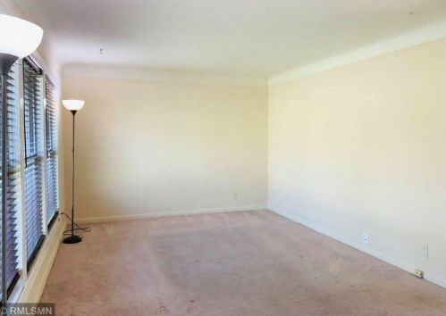 1419 Clarence St, Saint Paul MN  55106-2063 exterior