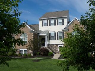 7518 Varick St, Columbus, OH 43235-6726