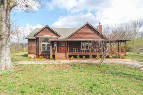 2910 Farmers Academy Rd, Martin, GA 30557-3861
