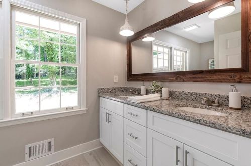 2873 Cherry Blossom Ln, Atlanta GA  30344-3915 exterior