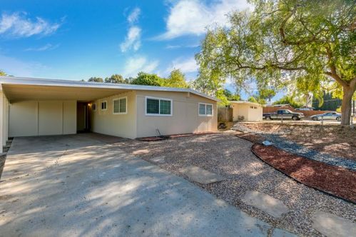 9221 Heatherdale St, Santee, CA 92071-3217