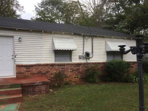 2001 Alexander St, Marshall, TX 75670-4977