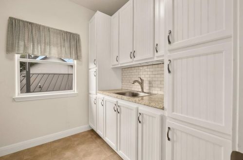 313 Flamingo Dr, Austin TX  78734-4705 exterior