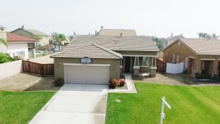 10611 Maple Ave, Bloomington, CA 92316-2616