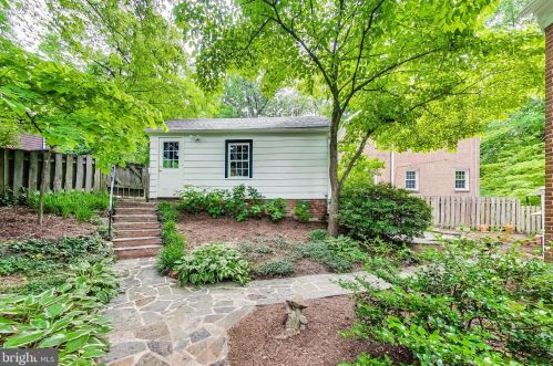 610 Ellsworth Dr, Silver Spring MD 20910-4301 exterior