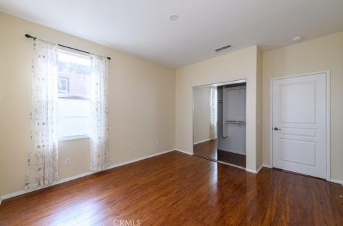 15 Tall Oak, Irvine CA  92603-4213 exterior