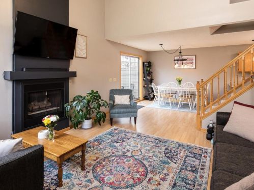 12793 Edgewater Path, Saint Paul MN  55124-8695 exterior
