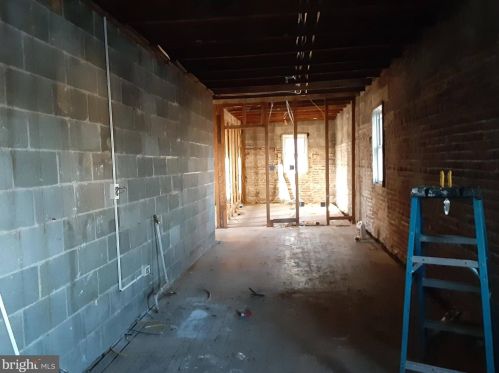 236 Ross St, Lancaster PA  17602-1940 exterior