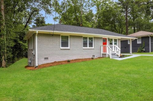 2895 Horse Shoe Dr, Atlanta GA  30316-4230 exterior