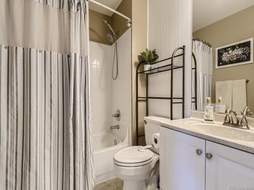 7855 Kalispell Cir, Englewood CO 80112-4647 exterior