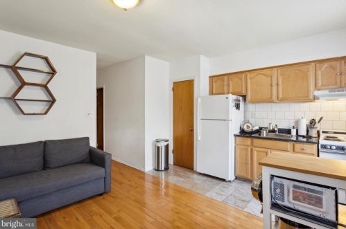 317 16 St, Philadelphia PA  19132-4418 exterior