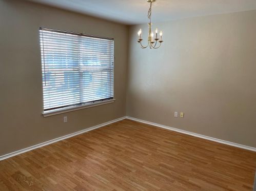 148 Buttercup Way, Uhland TX  78640-5706 exterior