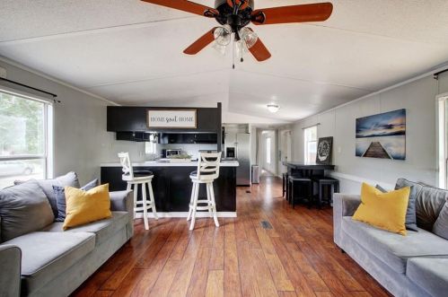 2302 Peach Tree Ln, Cedar Park, TX 78613-6230