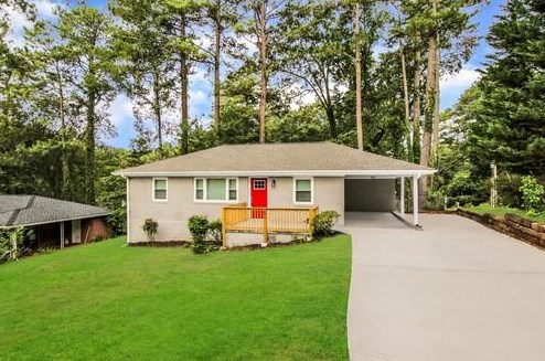 2877 Horse Shoe Dr, Atlanta GA  30316-4230 exterior