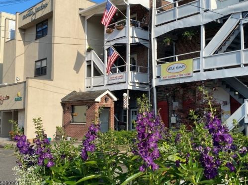 16 North Ave, Cranford, NJ 07016-2113