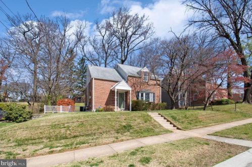 905 Dennis Ave, Silver Spring, MD 20901-2159