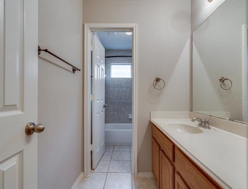 8313 Rolling Rock Dr, Fort Worth TX  76123-1891 exterior