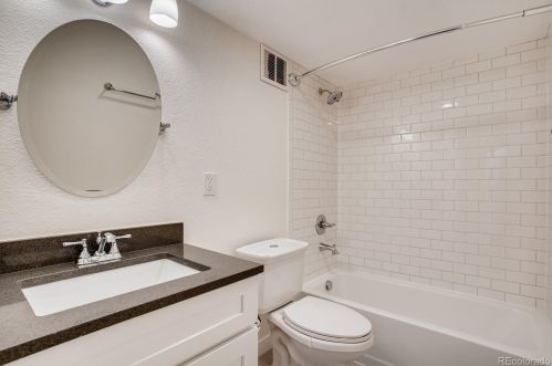 321 Downing St, Denver CO 80218-3919 exterior