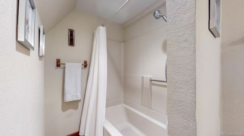 18020 Berry Dr, Aurora CO  80015-2616 exterior