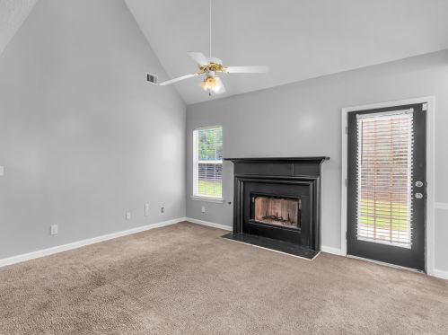 718 Old Stone Ct, Stockbridge GA  30281-7616 exterior