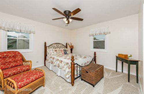 2313 Elk Dr, Spring Grove IL  60081-8782 exterior