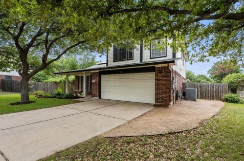 4428 Campo Verde Dr, Austin TX  78749-3639 exterior