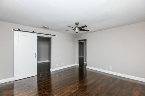 4329 Strong Ave, Fort Worth TX  76105-4254 exterior