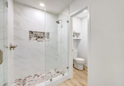 11903 Bobcat Trl, Austin TX  exterior