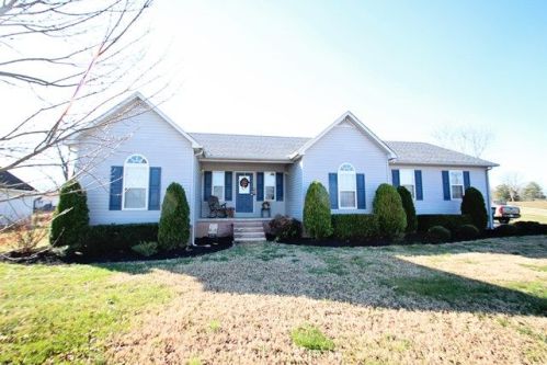 132 Choff Ln, Ravenscroft, TN 38583-1363