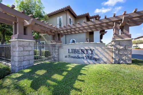 9406 Revere Ct, Santa Ana CA  92708-4577 exterior