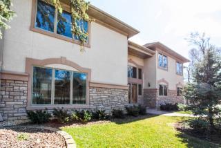 635 Harlem Ave, Glenview, IL 60025-4251