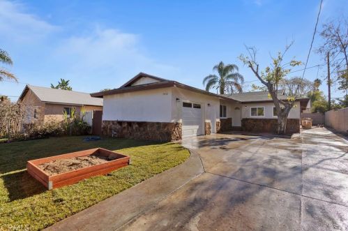 7472 Freda Ave, Riverside CA  92504-4510 exterior