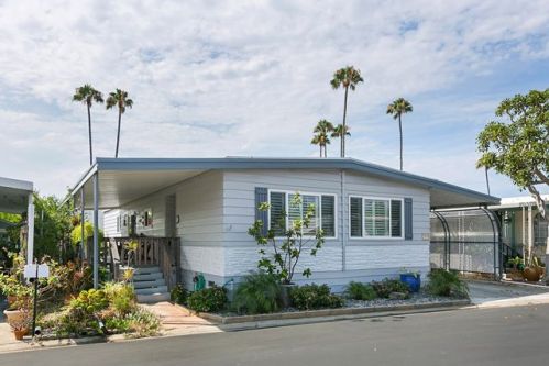7011 San Bartolo St, Carlsbad, CA 92011-4604