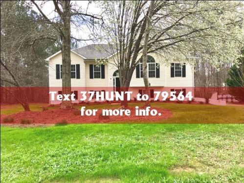 37 Huntington Ct, Newnan, GA 30265-3300