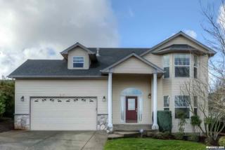 5871 Mission Hills St, Salem, OR 97306-9368