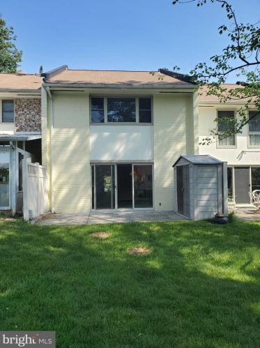 3623 Leisure World Blvd, Silver Spring MD 20906-1716 exterior