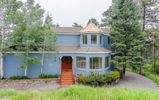 8572 Ault Ln, Morrison, CO 80465-2455