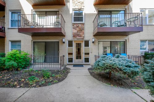 4340 Keeler Ave, Chicago, IL 60632-4313
