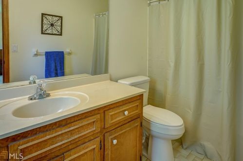 5025 Shore Dr, Conyers GA  30094-4711 exterior