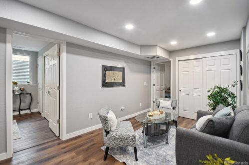842 Grove St, Denver CO  80204-3223 exterior