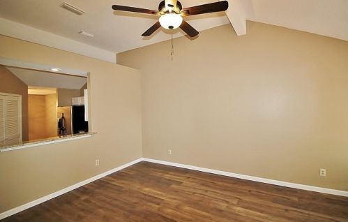 732 Lemons St, Cedar Hill TX  75104-7933 exterior