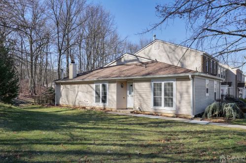 200 Yorkshire Ct, Old Bridge, NJ 08857-3241