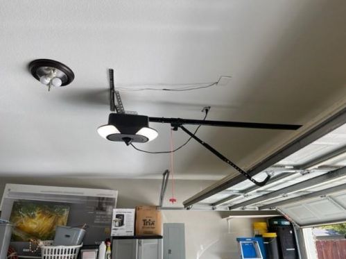 6318 Mc Cartney Ln, Garland TX 75043-5935 exterior