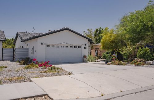 66053 2nd St, Desert Hot Springs, CA 92240-8340