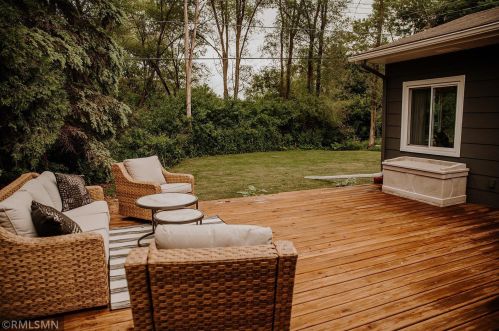 2182 Aztec Ln, Saint Paul MN  55120-1608 exterior