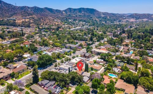 1658 Del Valle Ave, Glendale CA  91208-3106 exterior